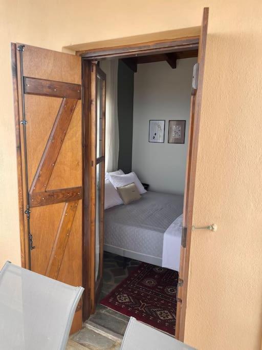 Almond Home Livadia  Екстериор снимка