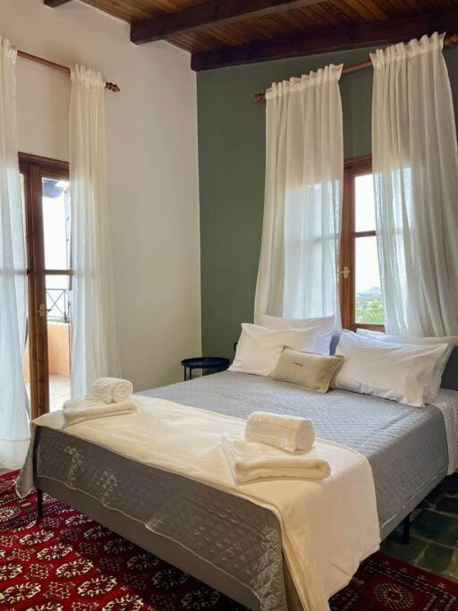 Almond Home Livadia  Екстериор снимка