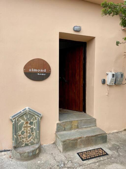 Almond Home Livadia  Екстериор снимка