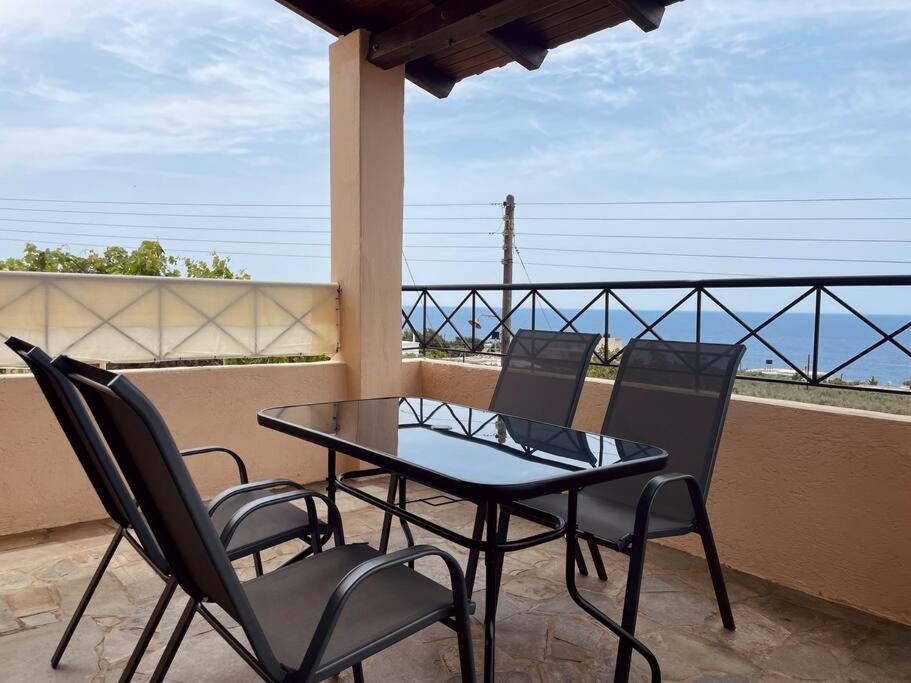 Almond Home Livadia  Екстериор снимка