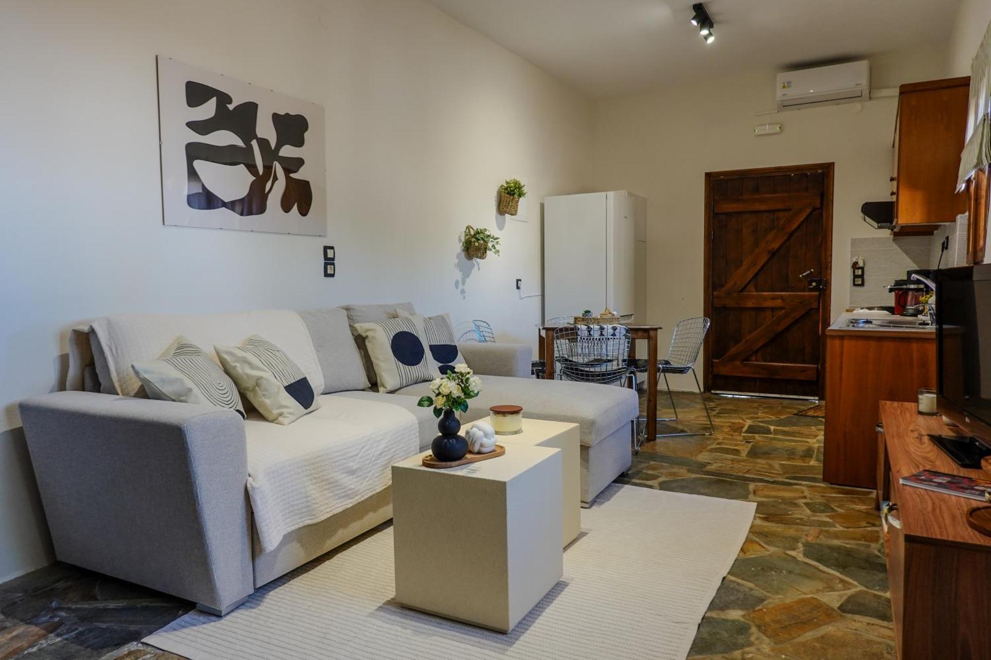 Almond Home Livadia  Екстериор снимка